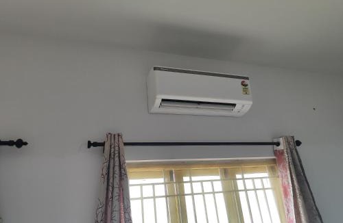 Pollachi House | MMVK 2BHK Homestay with AC Wi-Fi TV
