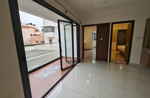 RT Nagar Apartment | MO'z Home @ 96