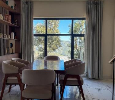 Mukteshwar Villa | Modern 3 Bedroom Duplex Villa