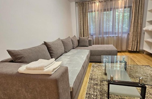 Vaslui Apartment | Modern apartment