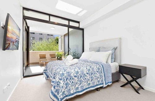 Darlinghurst Apartment | Modern, Private Luxury Apartment - Harbourside