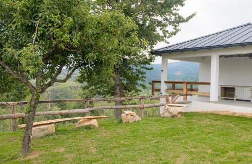 Soimi Resort | momA Village Retreat