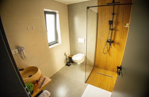 Petresti House | Moment Residence Sebes