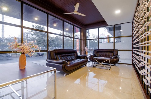 Vijayawada Hotel | Monday Hotels - Swarna's The Capital