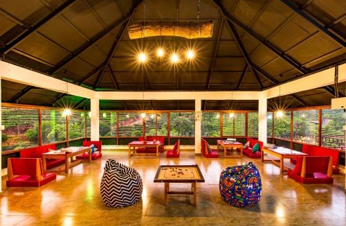 Vagamon Hostel | Monkey Tribe Vagamon