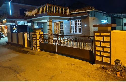 Mahadevpet Bed & Breakfast | Moon Glade Cottage, Homestay Coorg, Madikeri