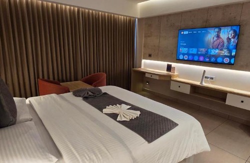 Kakkanad Hotel | MoonBasa Boutique Hotel and Spa Infopark , Kakkanad