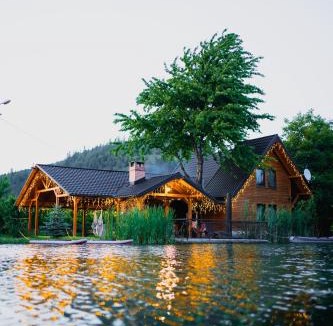 Slatina House | Moonlake Chalet