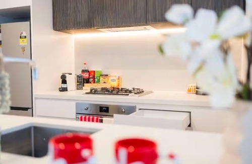 St. Leonards Apartment | Morden 2b2b apt St Leonards mins walk to metro