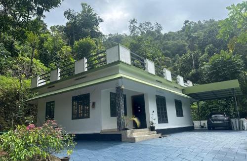 Devikolam Villa | Morning Hills