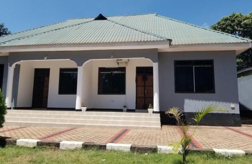 Mikumi National Park Apartment | Morogoro Uluguru Breeze Apartment