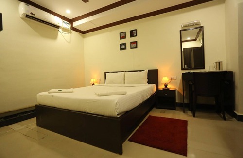 Karaswada Hotel | Motel La Grandeur