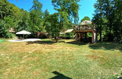 Mehadica House | MotoLan
