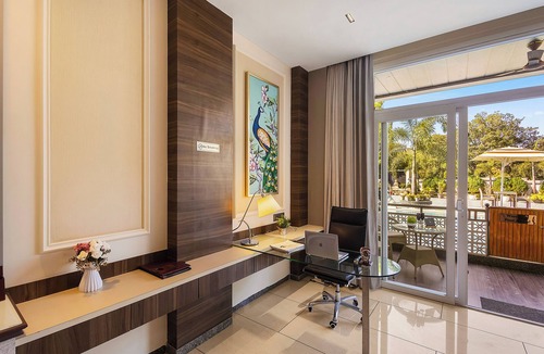 Udaipur Villa | Mountain Creek 7BHK Villa by ELIVAAS