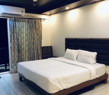 Kottathara House | Mountain river farm resort