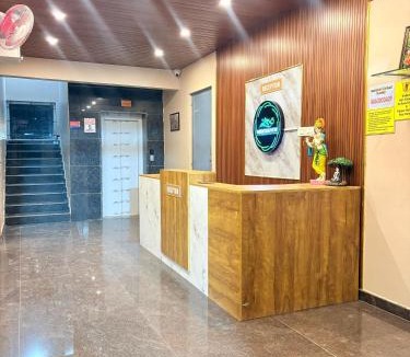 Devanahalli Hotel | Mountain View with greenary comfort