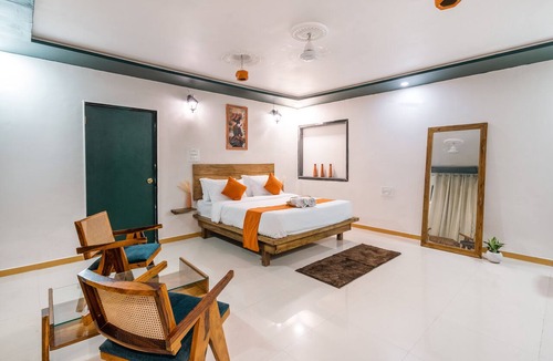 Daman Hostel | Moustache Daman