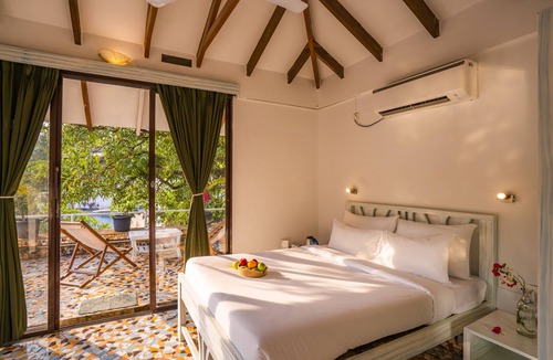 Chapora Hostel | Moustache Goa Luxuria - Hostel