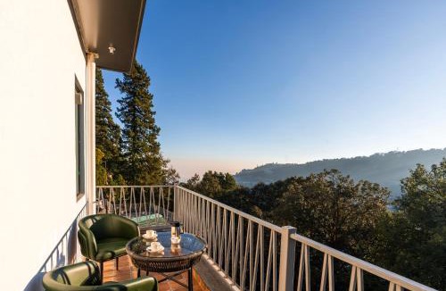 Mallital Hotel | Moustache Select Nainital- Onsite Parking
