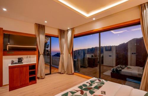 Mallital Hotel | Moustache Select Nainital- Onsite Parking