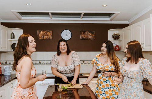 Central Mudgee House | Mudgee Explorer Lodge. Owned by Mudgee Wine Explorer Tours
