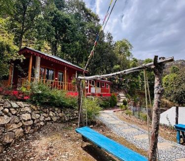 Nainital Hotel | Myrica Cottages, Kainchidham By Stayora