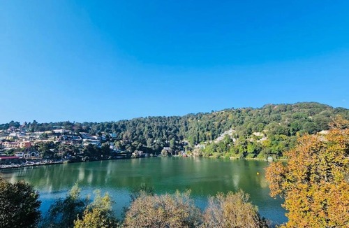 Nainital Bed & Breakfast | Naini Hill View Boho