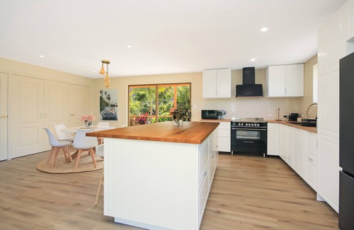 Burringbar House | Nala ~ A Luxury Hinterland Home W/free WIFI & pool