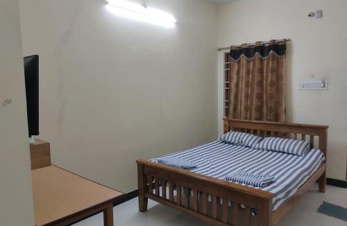 Salem Hotel | Nalli Plaza