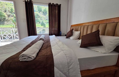 Narainkoti Hotel | Namami Kedara Resort