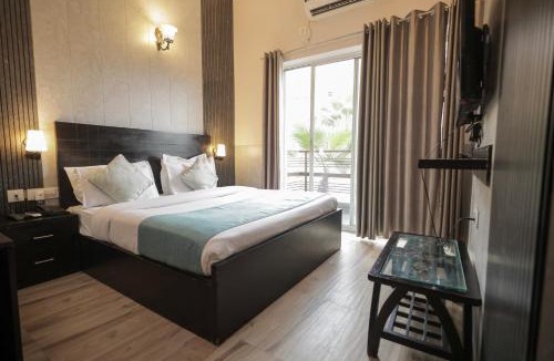 Vrindavan Hotel | Nandan Retreat 4-Star Hotel & Luxury Villas Near Prem Mandir, Vrindavan