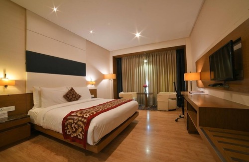 Bhat Hotel | Narayani Heights Hotel and Resort