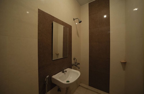 Chidambaram Hotel | Nataraja Residency