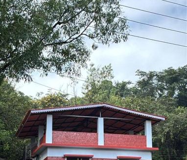 Dapoli House | Nature Nest Retreat & Peaceful Family Home