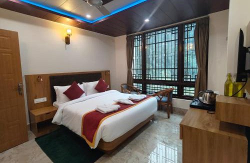 Rishop Hotel | Nature Nest's Resort