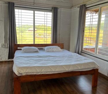 Ambavna Cabin | Nature's Abode