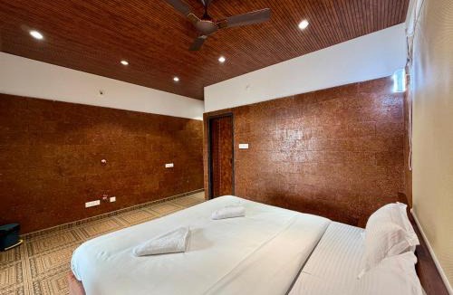 Malpe House | Navasharada's White Sand Beach House