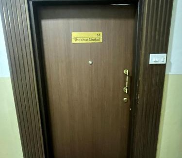 Taltala Apartment | Neelam Homestay Entire House