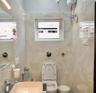 Taltala Apartment | Neelam Homestay Entire House