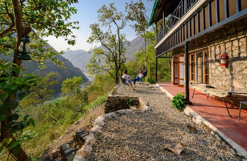 Shivpuri Hotel | Neemrana's Glasshouse on the Ganges