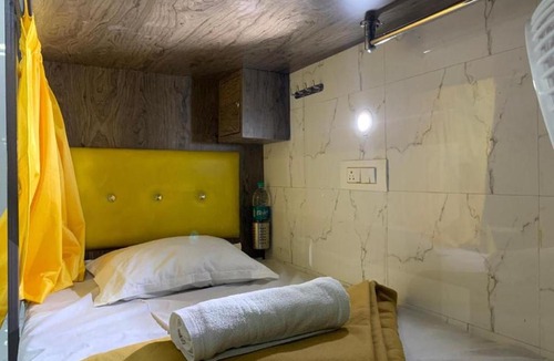 Sakinaka Hostel | Neenava Dormitory