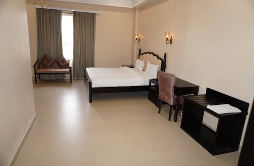 Rajawas Hotel | Neendar Heritage Resort