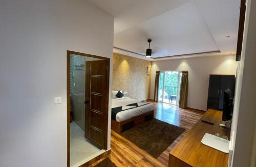 Amalavayal House | Nellarachal Homestay