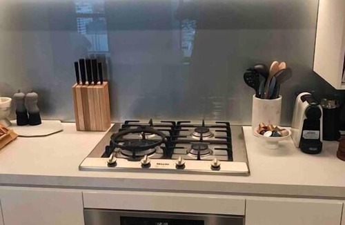 Fortitude Valley Apartment | New 3 Bed Penthouse Resort style complex