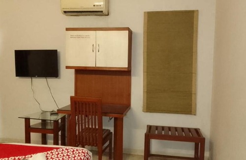 Murgesh Pallya Hotel | NEW CRESCENT CITADEL