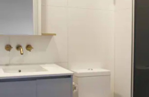Northcote Apartment | New Spacious 2 Bedroom With Gorgeous City Views