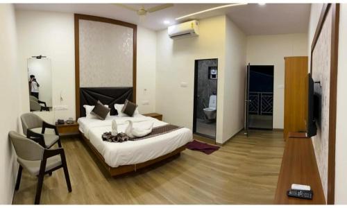 Parsivni Hotel | Nicolas Farm & Resort