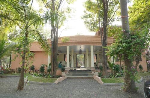 Kohka Hotel | NidhiVann Wellness Retreat Resort Pench