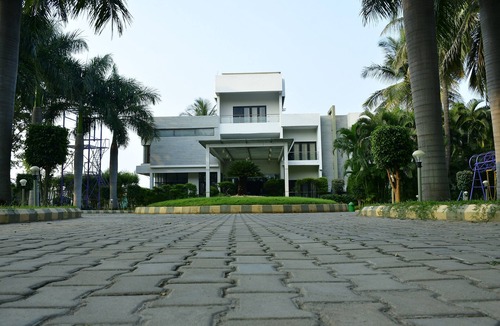 Chamarajanagara Bed & Breakfast | Nijaguna Hotels and Resorts