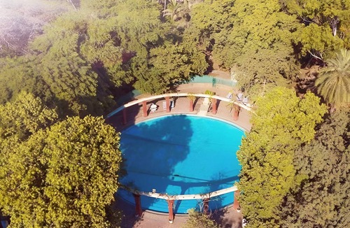 Bhavnagar Hotel | Nilambag palace